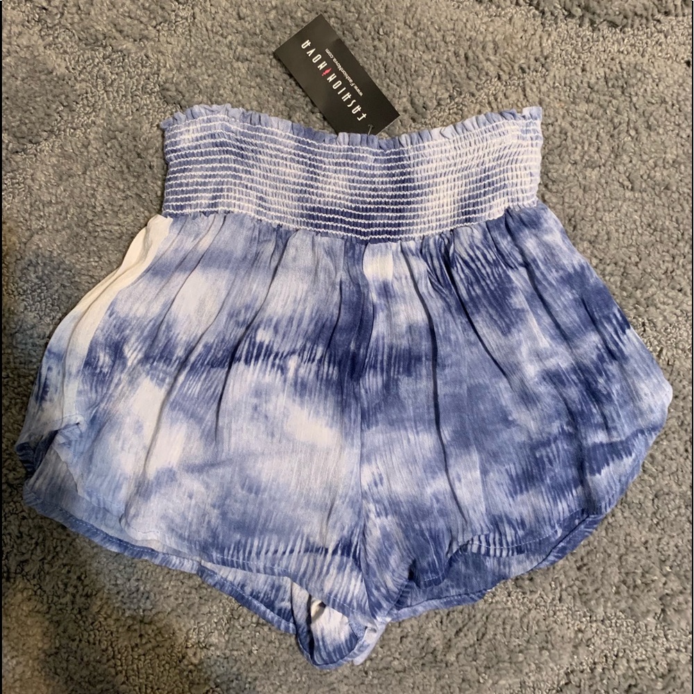 Tie dye fashion nova flowy shorts. Never worn.